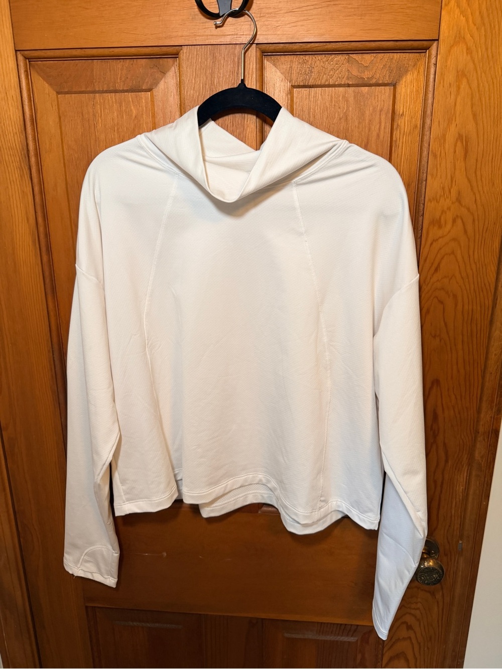 Athleta Cream Hooded Long-Sleeve Pullover